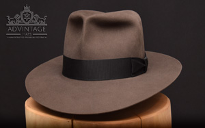 Read more about the article Wide brim Clipper Fedora