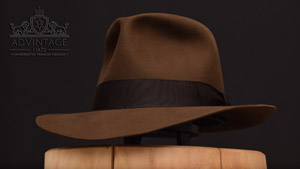 Mehr über den Artikel erfahren Crusader Fedora Hut in Sable