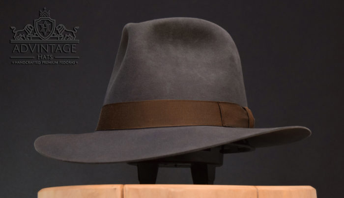 Alan Grant fedora hat sam neill jurassic park 3 2