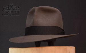 Mehr über den Artikel erfahren Clipper Fedora Hut in Smoke-Grey