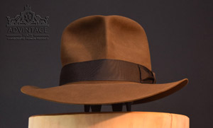 Mehr über den Artikel erfahren Dezenter Fedora Hut in der Farbe Raiders-Sable