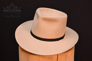 Read more about the article Custom Fedora hat in bone
