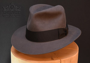 Read more about the article Custom / Bespoke Fedora in grey