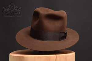 Read more about the article Temple Fedora hat in True-Sable