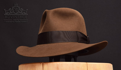 Mehr über den Artikel erfahren Temple Fedora Hut – Minen Szene – in Sable