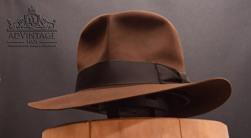 Mehr über den Artikel erfahren Dezenter SoC Fedora Hut in True-Sable