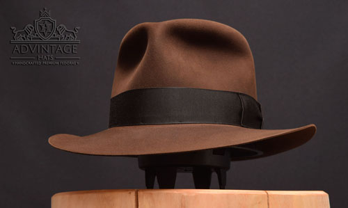 Read more about the article Crusader Fedora hat in True-Sable