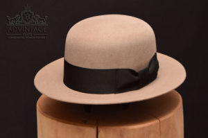 Mehr über den Artikel erfahren Custom Fedora Hut in Natur (ungefärbt)