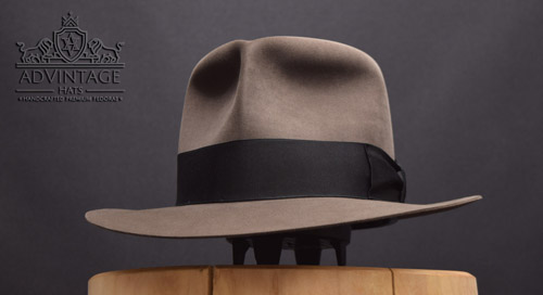 Mehr über den Artikel erfahren Clipper Fedora Hut in Smoke-Grey