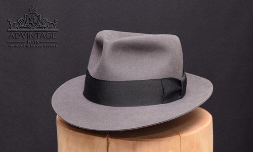 Read more about the article Custom classic Fedora hat in Imperial grey