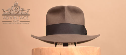 Mehr über den Artikel erfahren Clipper Fedora Hut in Smoke-Grey
