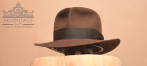 Mehr über den Artikel erfahren Raider Fedora Hut mit niedrigerer Krone in True-Sable (MasterPiece)
