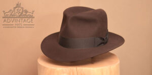 Mehr über den Artikel erfahren Crusader Fedora in Dark-Sable