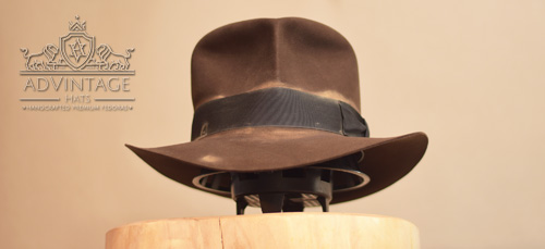 Mehr über den Artikel erfahren Hero SoC Fedora Hut in True-Sable