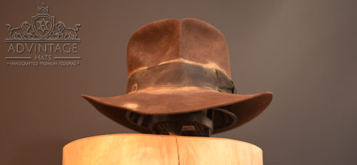 Mehr über den Artikel erfahren Legend Hero SoC Fedora Hut in True-Sable
