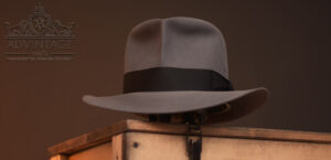Mehr über den Artikel erfahren Clipper Fedora Hut in Steel-Grey